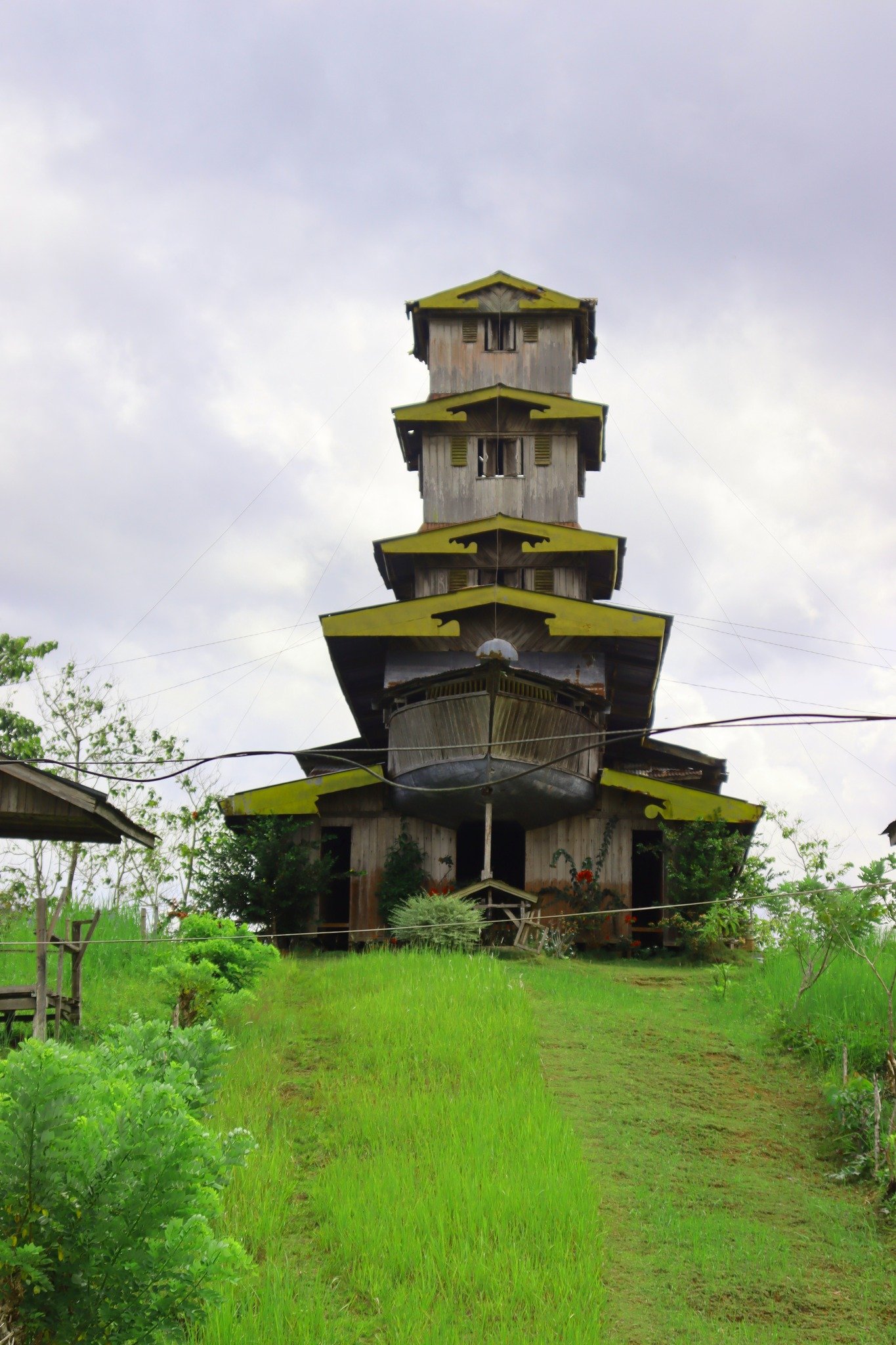 ANG PARAESO NI EL SAMUEL / TORRE OF RABI